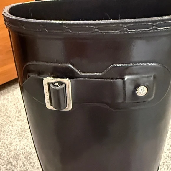 Hunter Black Gloss Original Tall Rain Boots - Picture 6 of 16